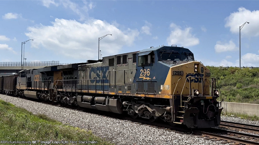 CSX 296 leads B158.